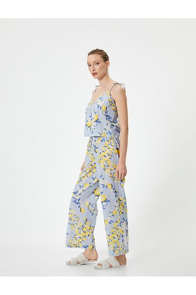 Koton Lace Detailed Thin Strap Flower Patterned Undershirt