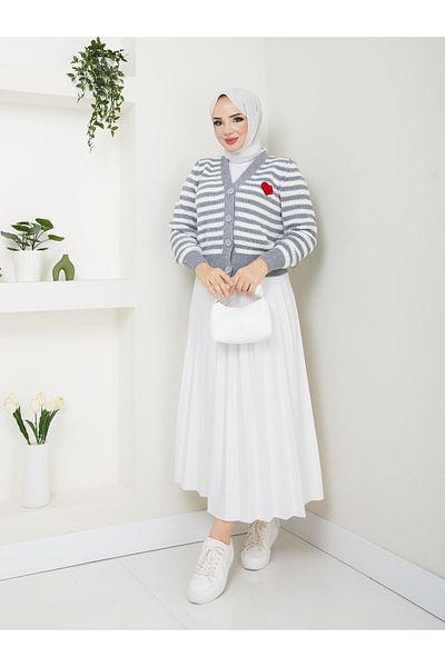 Nergis Neva Butik Κοντή ριγέ ζακέτα καρδιάς
