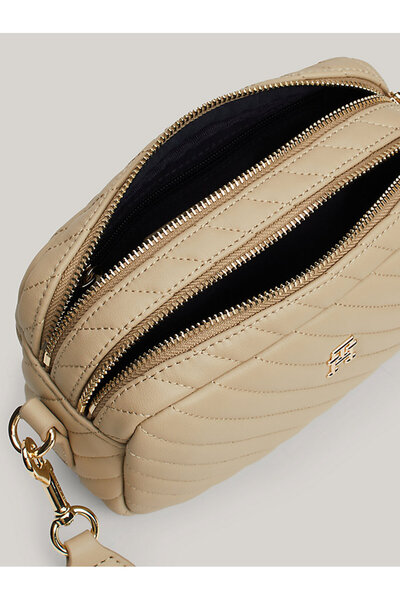 Tommy Hilfiger POPPY REFORM CAMERA BAG QU