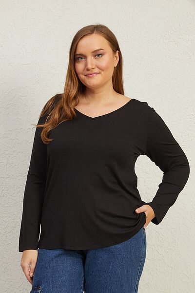 Büyük Moda Μπλουζάκι με λεπτομέρεια δαντέλας στην πλάτη