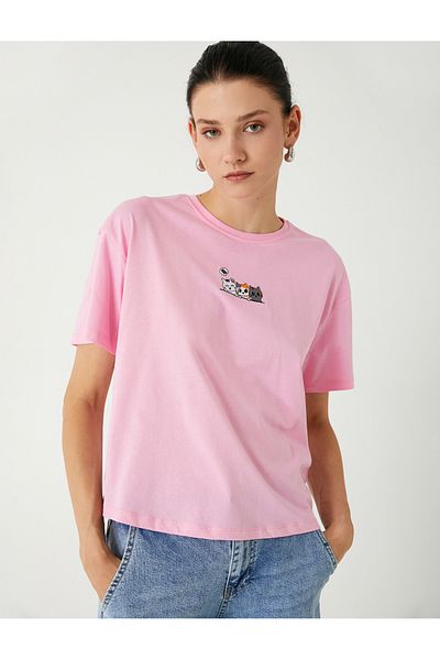 Koton Crew Neck Cotton Cat Embroidered Short Sleeve T-Shirt