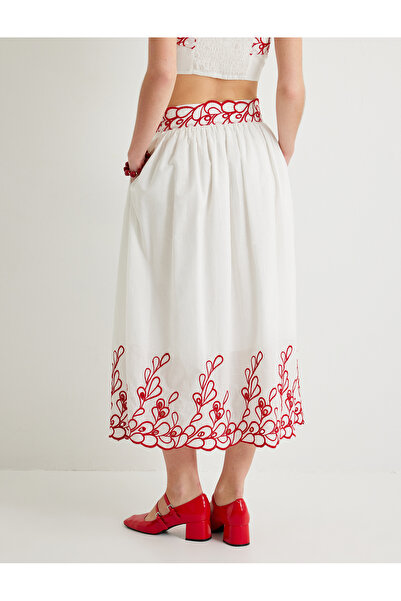 Koton Uzun Fistolu Kloş Etek Astarlı Çiçekli Işleme Detaylı