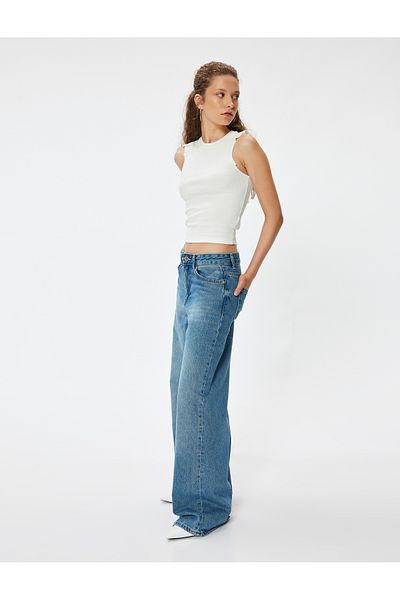 Koton Crew Neck Ruffle Detailed Sleeveless Slim Fit T-Shirt
