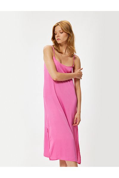 Koton Midilanges Kleid mit dünnen Trägern – Krepp mit Schlitzdetail