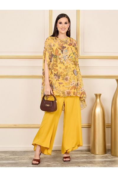 Styli Floral Print Cape Sleeves Longline Top and Flared Pant Co-ord