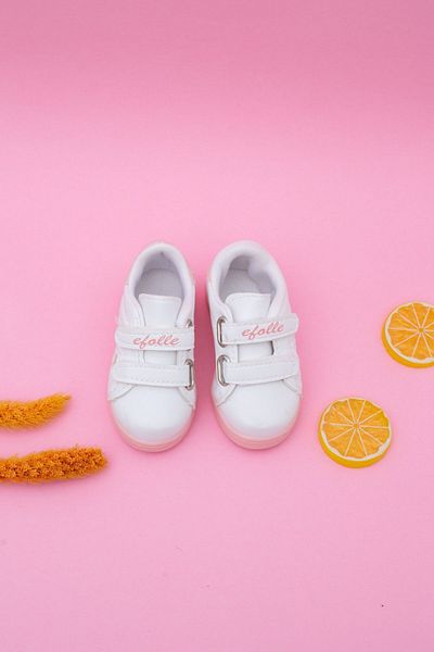 Aymer White Baby Shoes with Powder Stripes on the Side