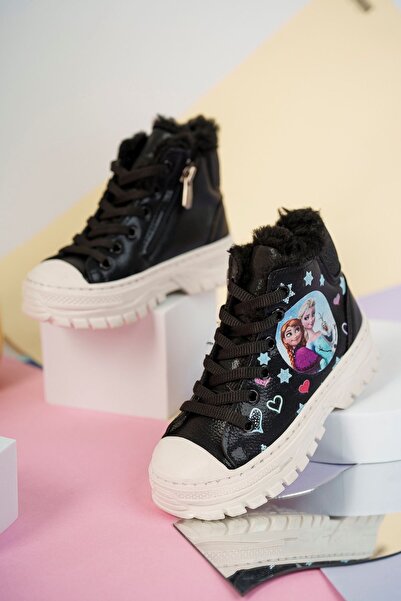 Aymer Baskılı Siyah Kız Çocuk Bot