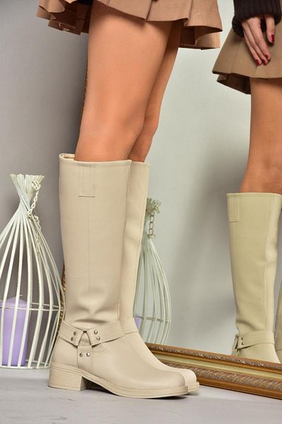 Fox Shoes Τ 404550009   Μπεζ Γυναικείες Μπότες με χαμηλό τακούνι