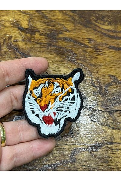Gönülden Tasarım 5X4 cm Mini Lion Back - Embroidered and Sewing Applique