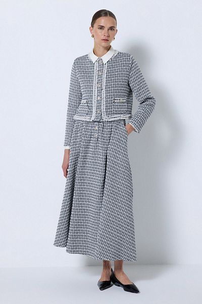 Touché Privé Tuvet Jacket and Skirt Set