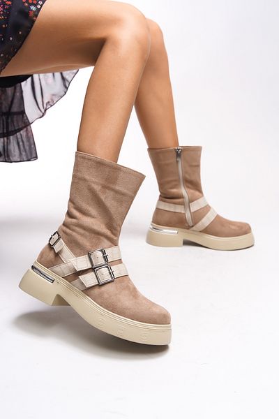 Riccon Γυναικείες Μπότες Beige Suede Elgikh - Λεπτομέρεια πόρπης, Μοντέλο 00123315
