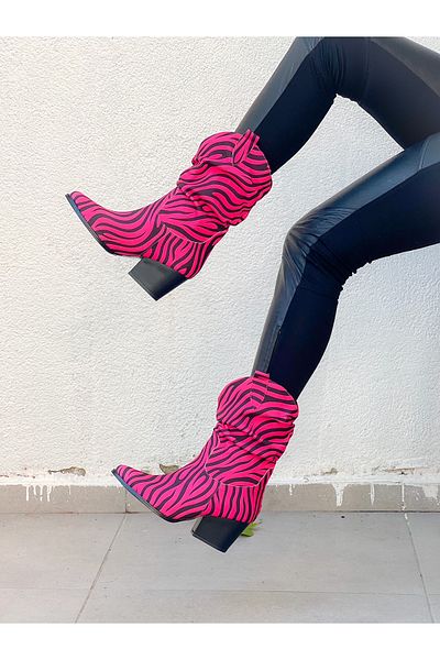 irmona Κοντές μπότες Dallas με φυσούνα με σχέδιο Tokyo Fuchsia Zebra