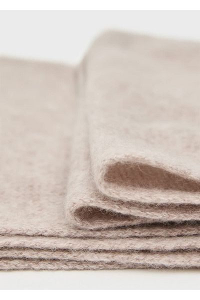 MANGO Woman 100% Cashmere Scarf