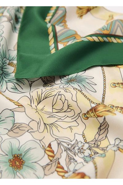 MANGO Woman Floral Patterned Scarf