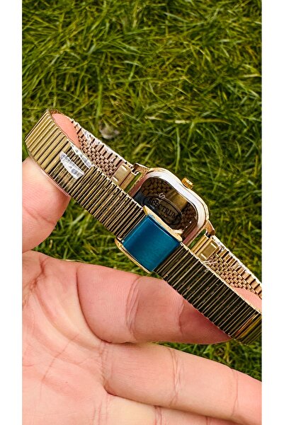 pullmarkt Yeni Ayar Gerektirmeyen Kordon Özelliği ile Her Kola Ayarlamadan Uyum sağlar! - Kadın Kol Saati