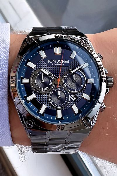 Tom Jones Men's Wristwatch with Calendar - 3 Atm Waterproof, Smoke Color, Steel Cord and Bracelet Gift TJE2071C3