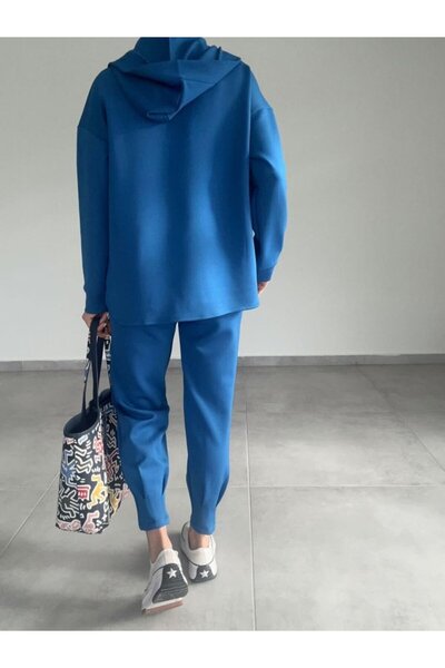 Butik TIANA Γυναικείο Σετ Φούτερ με μακρυμάνικο λαιμόκοψη σε σχήμα V με λεπτομέρεια κουκούλας και αθλητική φόρμα με ψηλή μέση