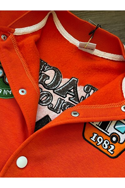 1Baby1Cat TURUNCU LEAGUE SIRT  BASKILI KOLEJ CEKET