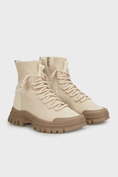 Guja Sneaker Bot  BOT 38924K31022