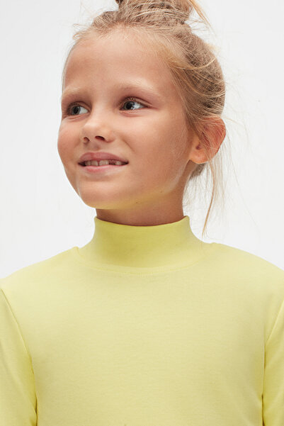 LOVETTI Light Yellow Girl's T-shirt - HAlf Turtleneck, Long Sleeve