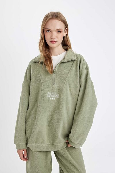 DeFacto Vyšívaná oversize fleecová mikina s límečkem - na zip Y2649Az24Wn