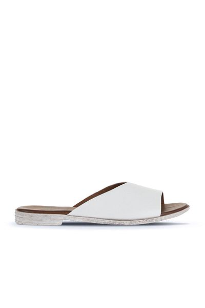 Bueno Shoes Λευκές Δερμάτινες Γυναικείες Παντόφλες Flat 01wa3010