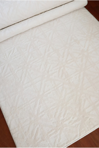 Merinos Rölyef Truva Bej Kaymaz Taban Kesme Halı Yolluk