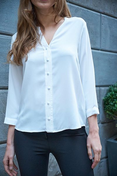 Jument Guler magnific cu mâneci capri trei sferturi, fără lycra, cămașă de birou din material elegant, crem