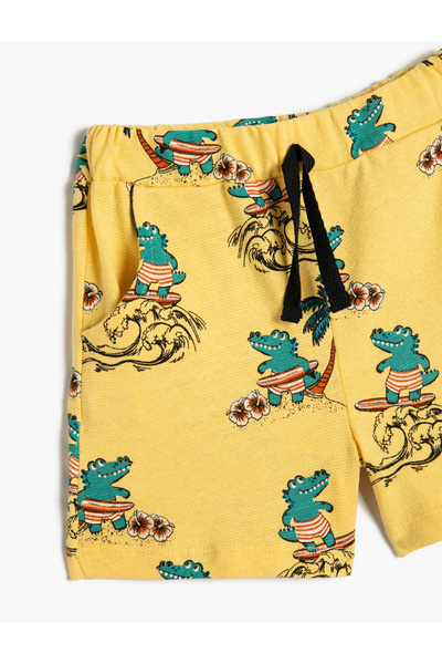 Koton Şort Beli Bağlamalı Cepli Timsah Baskılı Pamuklu