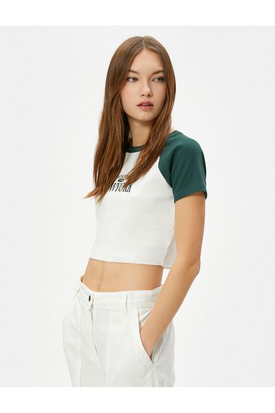 Koton Μπλουζάκι College Crop Βαμβακερό εμπριμέ κοντό μανίκι