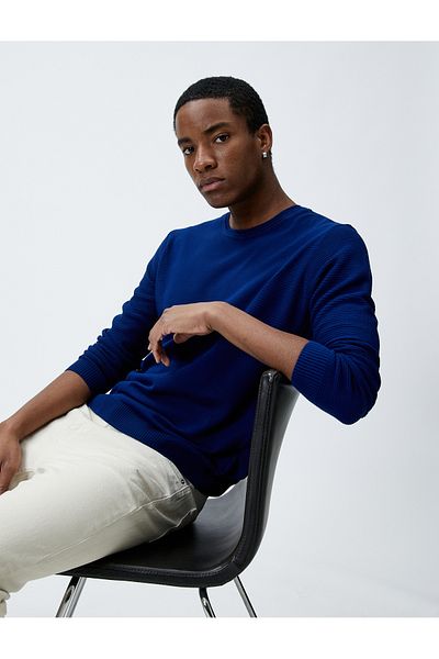 Koton Basic pulóver Crew Neck Slim Fit hosszú ujjú texturált