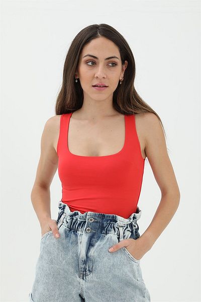 VAPUR Coral Sleeveless Square Neck Tank Top