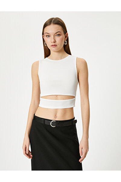 Koton Λεπτομερής σύντομος λαιμός αθλητή με λεπτή εφαρμογή