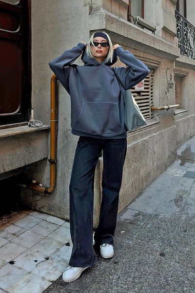 Swist Smoked Stay Hooded Kangaroo Pocket Oversize Women's Sweatshirt with Fleece Inside