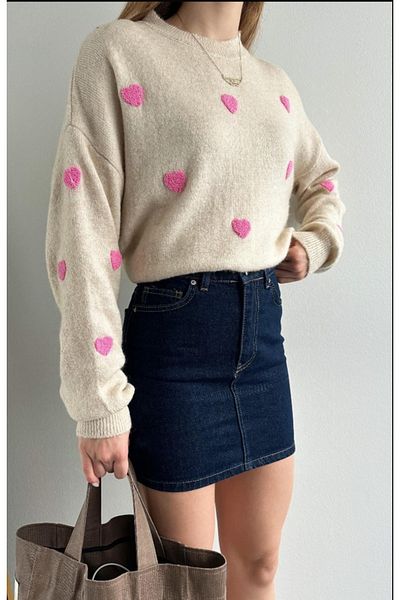 fujya Women's Crew Neck Heart Embroidery Oversize Stone Knitwear Sweater