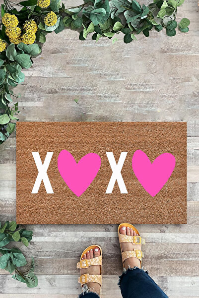 KARMAT Pink Xoxo, Written, Inside and Outside Door Mat