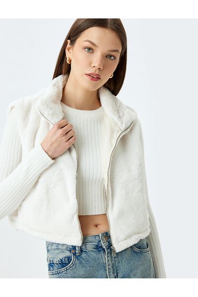 Koton Faux Fur Stand Collar Zippered Crop Lined Vest