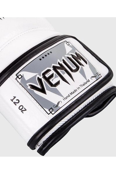Venum Giant 3.0 Boxing Gloves Leather Boxing Gloves