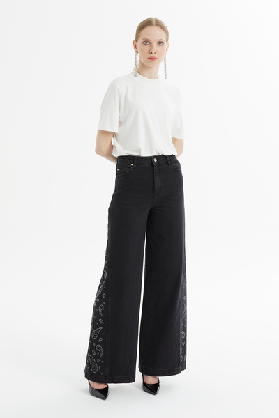 kı.we Gold Düğmeli Geniş Paça Siyah Jean Pantolon