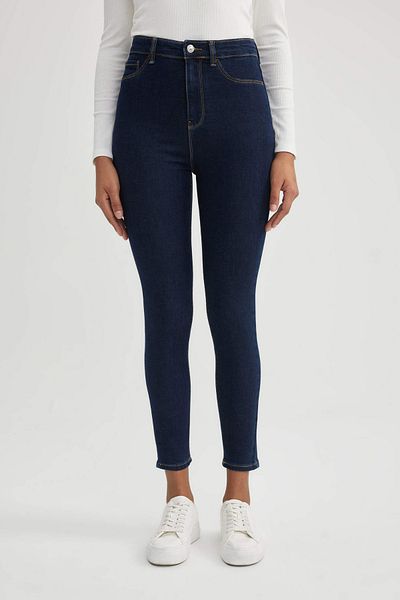 DeFacto Jegging Jeanshose mit hoher Taille und Knöchellänge und schmalem Bein B7498ax24sp