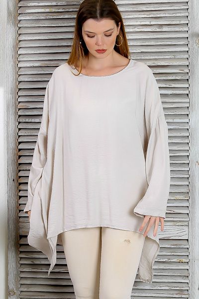 Chiccy Italian Beige Round Neck Long Sleeve Casual Linen Blended Asymmetrical Knitted Tunic