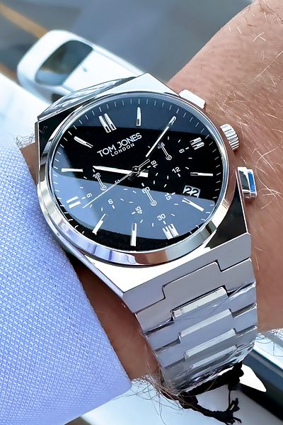 Tom Jones Men's Wristwatch 3 Atm Waterproof Silver Color Steel Cord Bracelet Gift Cbk642
