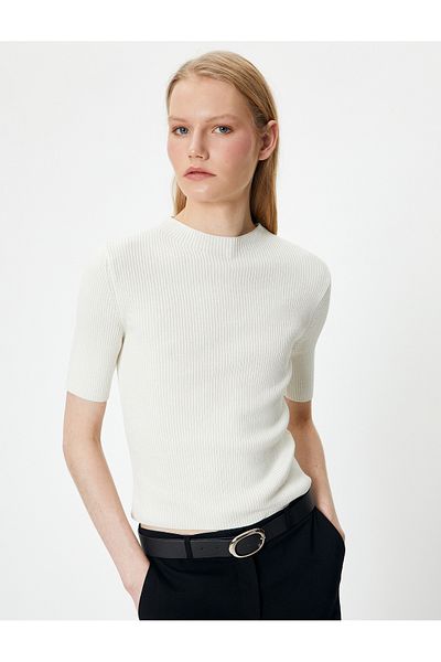 Koton Knitwear Sweater Short Sleeve Ribbed Round Neck