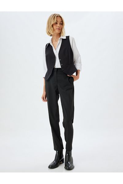 Koton PocketedCigaretteFabric Trousers -CropLeg