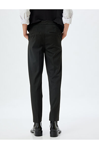 Koton Kumaş Pantolon Cigarette Form Crop Paça Cepli