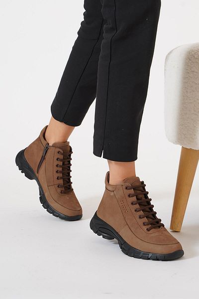 Moda Pie Γυναικείες μπότες από γνήσιο δέρμα καρυδιάς - Πλαϊνή ραφή Canel
