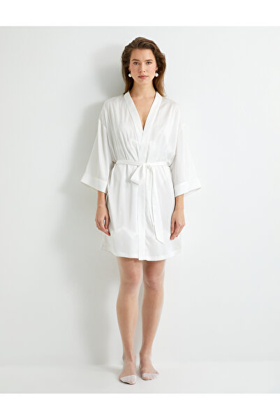 Koton Brautmorgenmantel aus Satin mit glänzendem Steindruck – mit Gürtel in der Taille