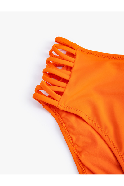 Koton Yüksek Bel Bikini Altı Yanları Pencere Detaylı Dar Kalıp