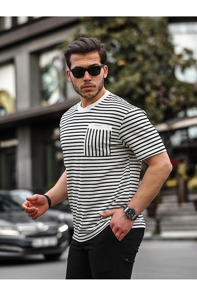 Valiberta Crew Neck Single Pocket Striped T-Shirt - Black