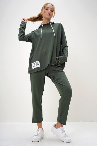 Trend Alaçatı Stili Damen Grün Crest Detaillierte Kapuze Zwei Garn Trainingsanzug Anzug ALC-X13018